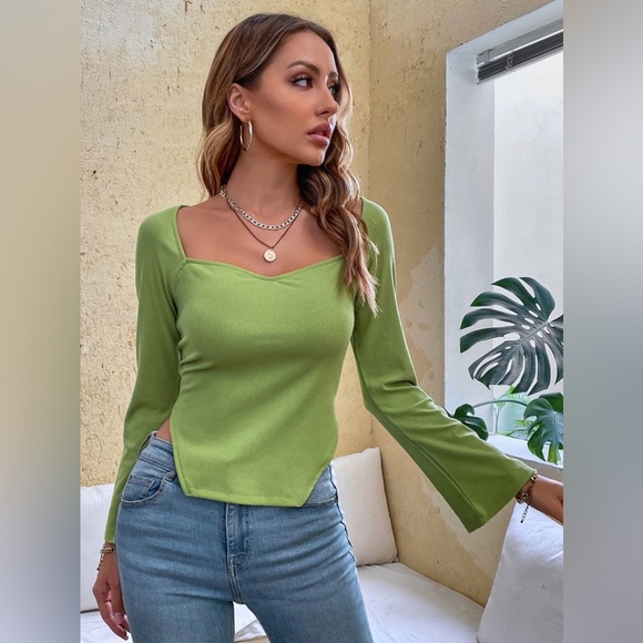 Slit Sweetheart Neck Flare Sleeve T-Shirt - Picture 11 of 15